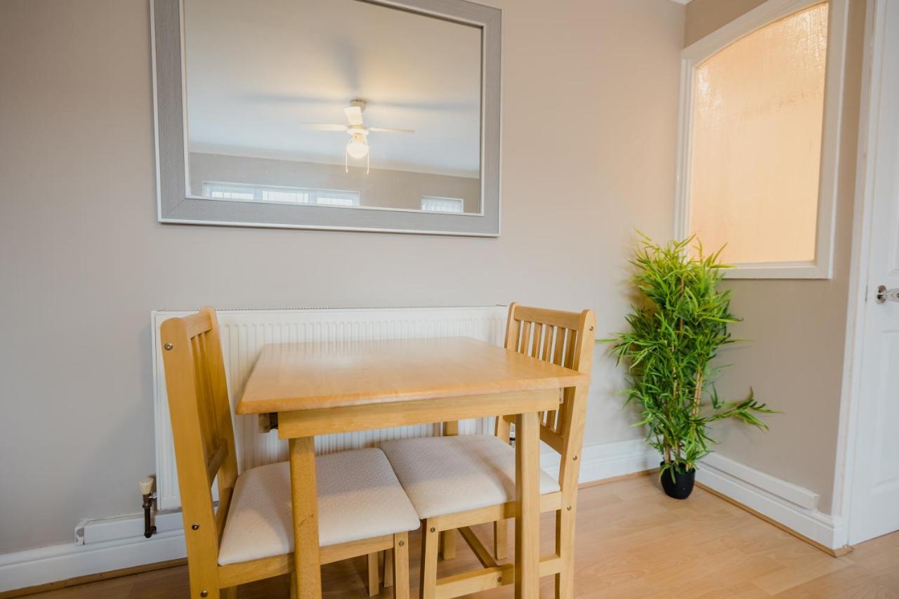 Hullidays - Hymers Apartment Kingston upon Hull ภายนอก รูปภาพ